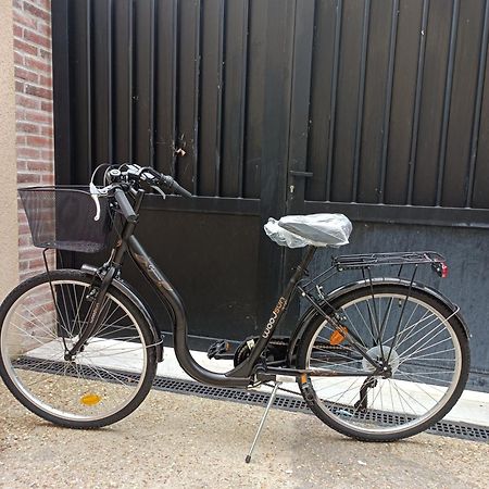 Loft Haut De Gamme Centre Montargis, Place De Parking, Local A Velos, Linge De Lits Et Serviettes, Coin Riviere Amenage, Hamac, Epicerie, Velos En Option, Tout Confort Jusqu'A 4 Voyageurs Eksteriør bilde
