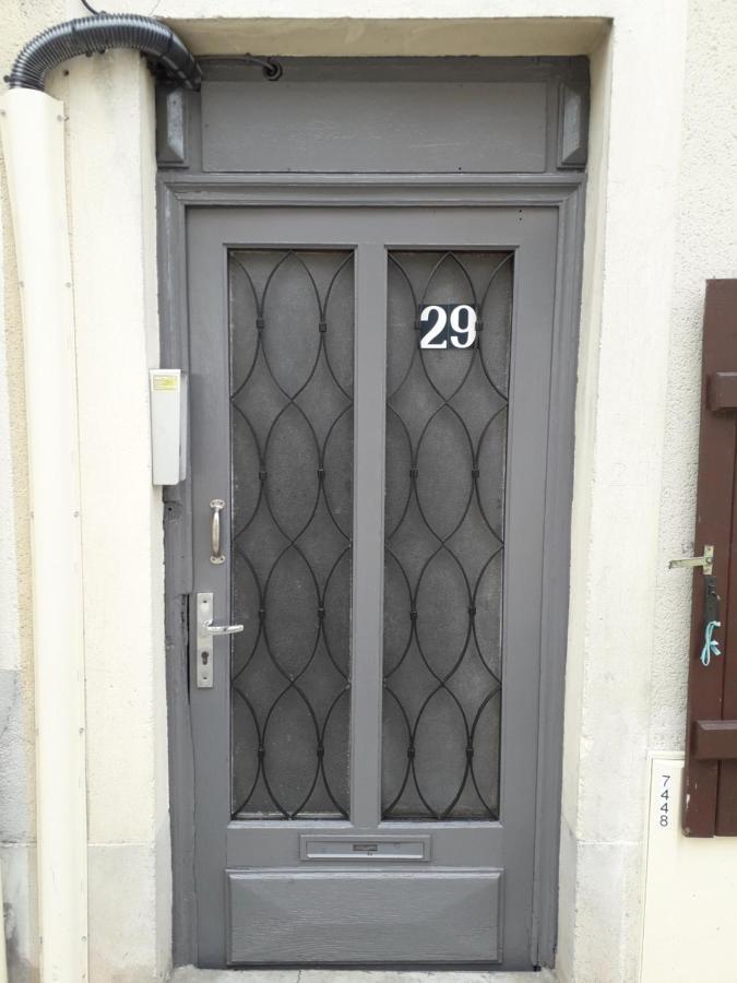 Loft Haut De Gamme Centre Montargis, Place De Parking, Local A Velos, Linge De Lits Et Serviettes, Coin Riviere Amenage, Hamac, Epicerie, Velos En Option, Tout Confort Jusqu'A 4 Voyageurs Eksteriør bilde